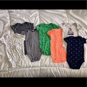 Boys Carter's Short Sleeve 9 Months Onesie Lot